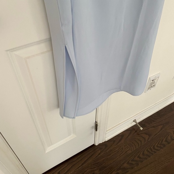 En Thread dress - Picture 3 of 3